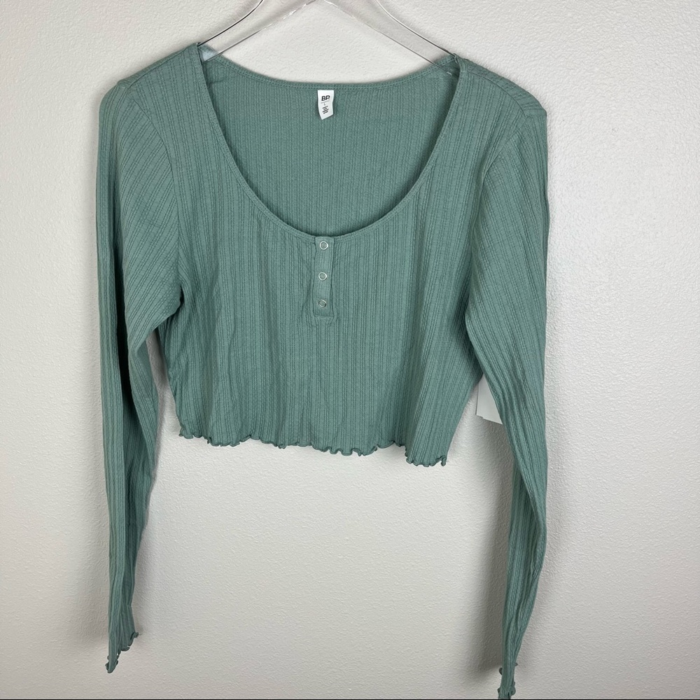 BP | Green Long Sleeve Cropped Shirt